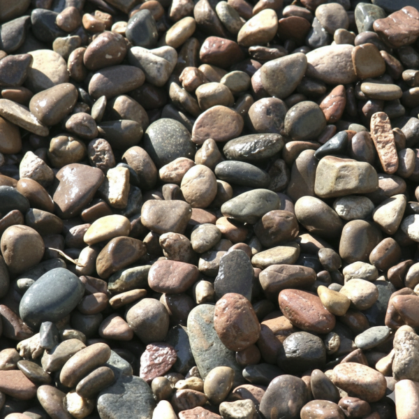 Apache Pebble 12- 34 Apache Pebble 1/2"- 3/4", 50lb and 1/2 yard scoop