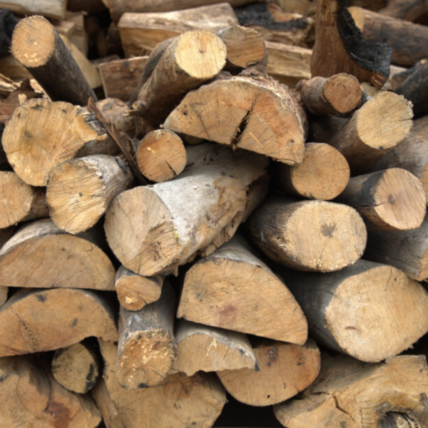 1/2 Cord Mixed Oak & Walnut Firewood (22″ cut)